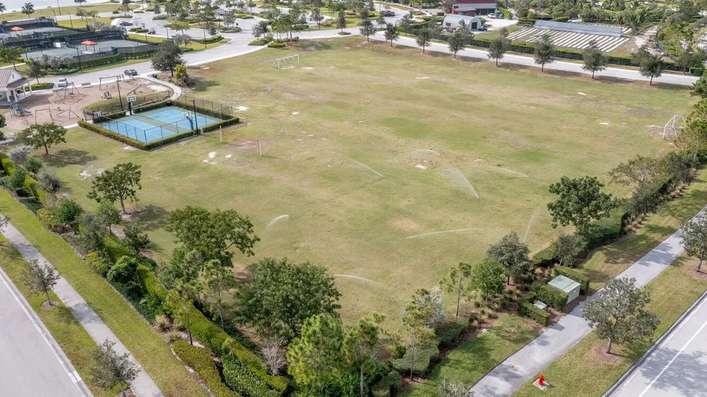 19546 Weathervane Way Loxahatchee FL 33470