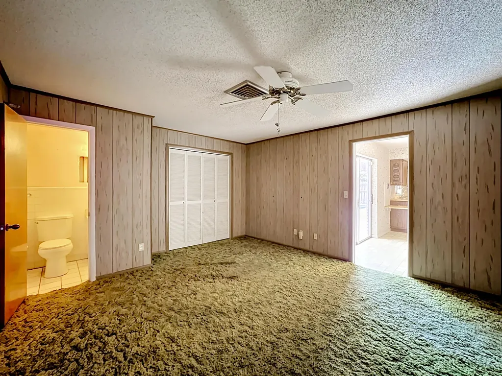 2402 Newport Drive Fort Pierce FL 34982