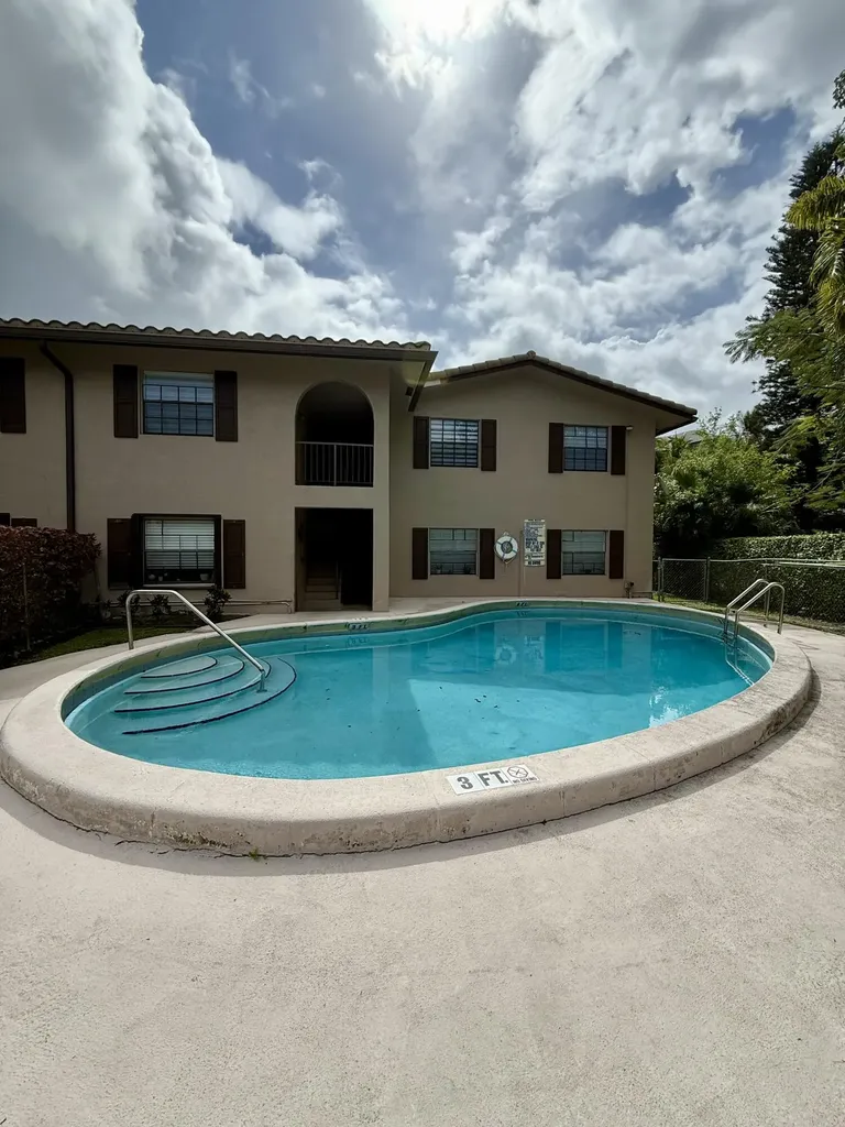 3307 NW 108th Drive Coral Springs FL 33065