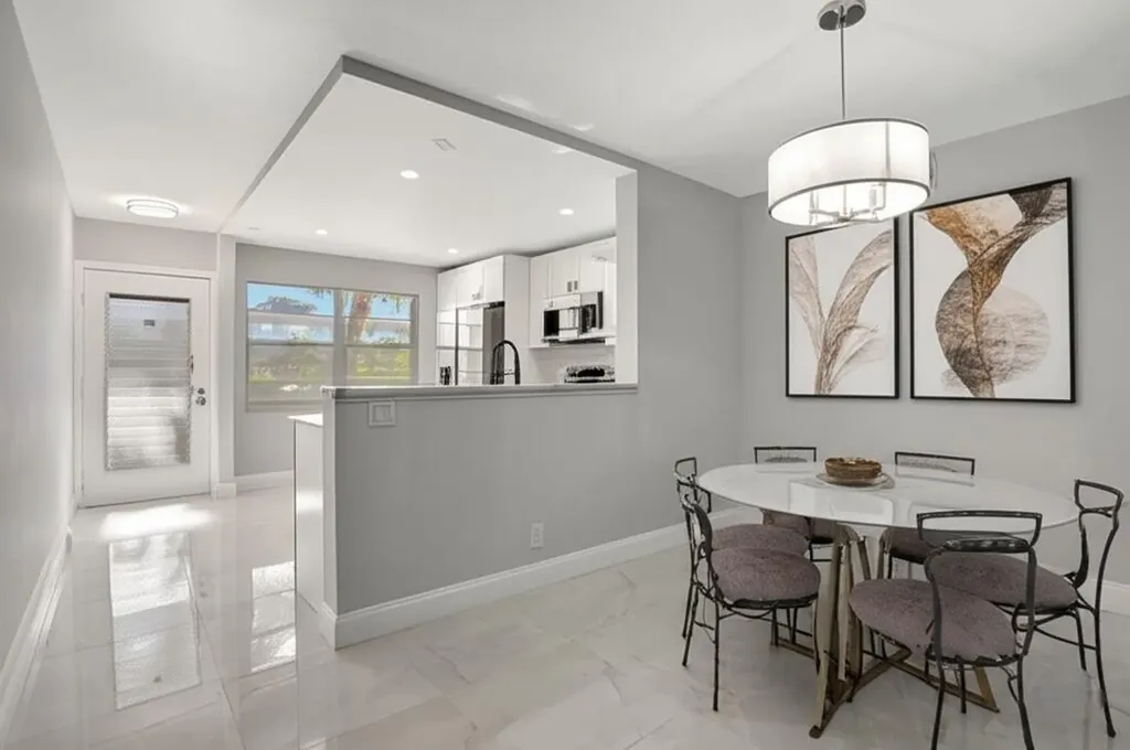 2202 Lucaya Bend Coconut Creek FL 33066