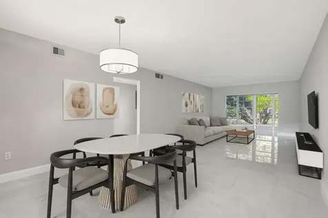 2202 Lucaya Bend Coconut Creek FL 33066
