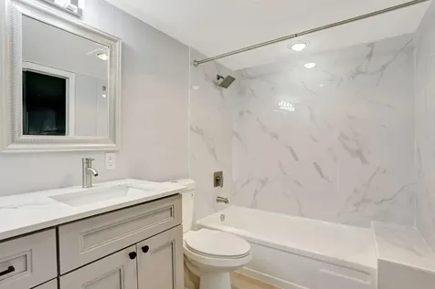 2202 Lucaya Bend Coconut Creek FL 33066