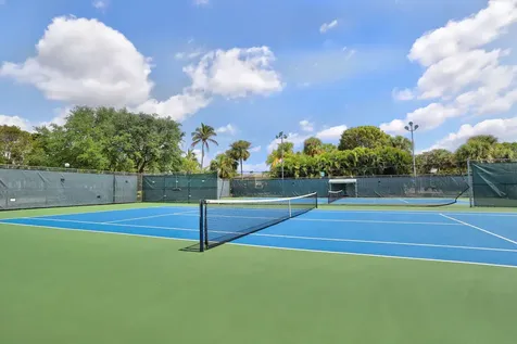 2202 Lucaya Bend Coconut Creek FL 33066