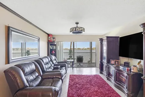 100 Waterway Drive S Lantana FL 33462