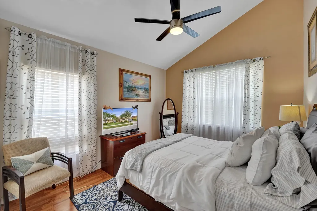 18623 SW 7th Street Pembroke Pines FL 33029