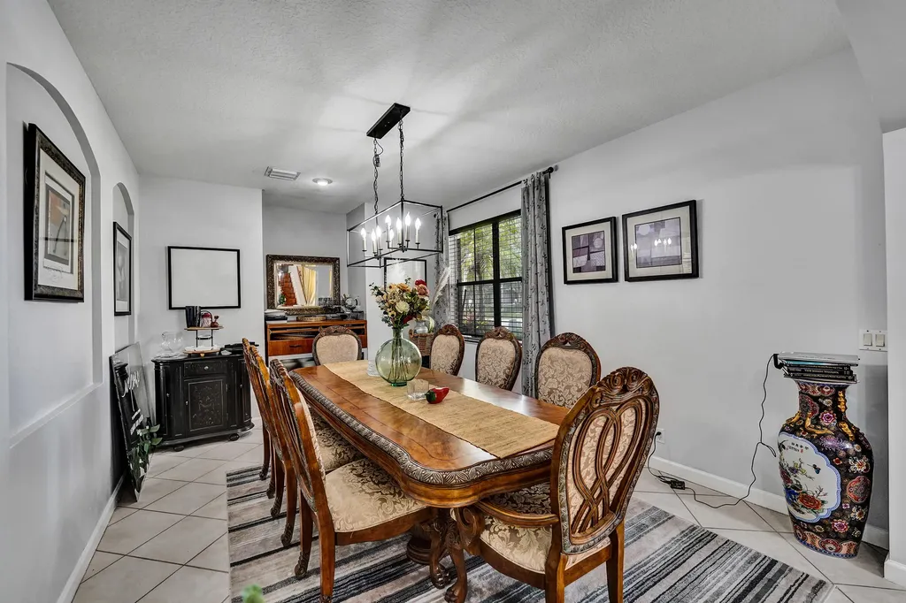 18623 SW 7th Street Pembroke Pines FL 33029