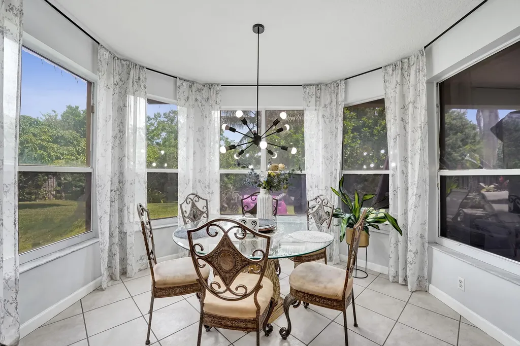 18623 SW 7th Street Pembroke Pines FL 33029