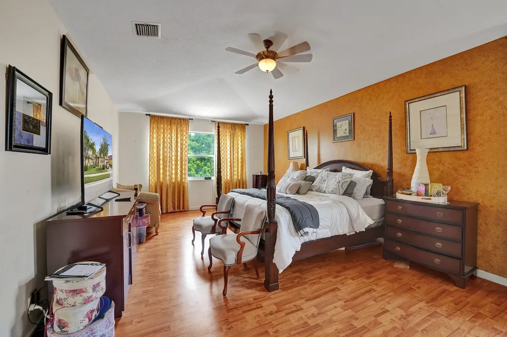18623 SW 7th Street Pembroke Pines FL 33029