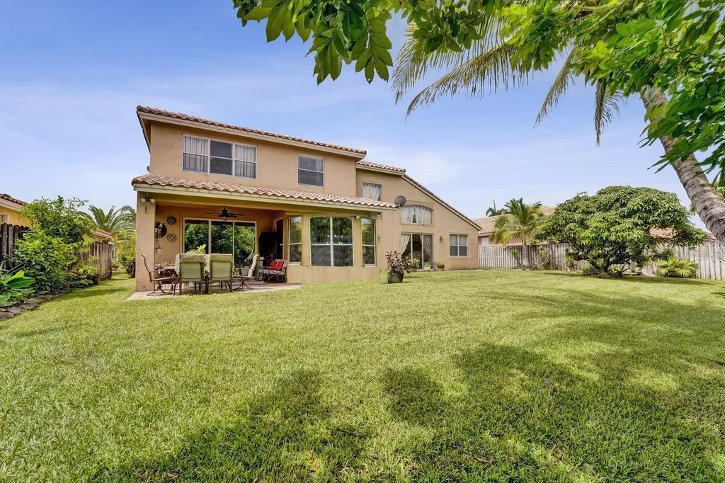 18623 SW 7th Street Pembroke Pines FL 33029
