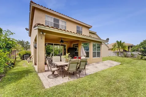 18623 SW 7th Street Pembroke Pines FL 33029