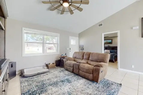 2590 SW Hinchman Street Port St Lucie FL 34984