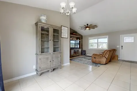 2590 SW Hinchman Street Port St Lucie FL 34984