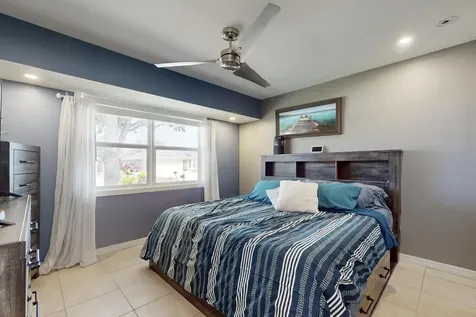 2590 SW Hinchman Street Port St Lucie FL 34984