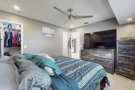 2590 SW Hinchman Street Port St Lucie FL 34984