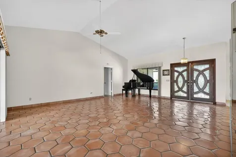 9055 SE Harbor Island Way Hobe Sound FL 33455