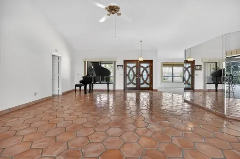 9055 SE Harbor Island Way Hobe Sound FL 33455