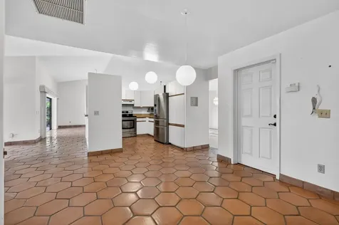 9055 SE Harbor Island Way Hobe Sound FL 33455