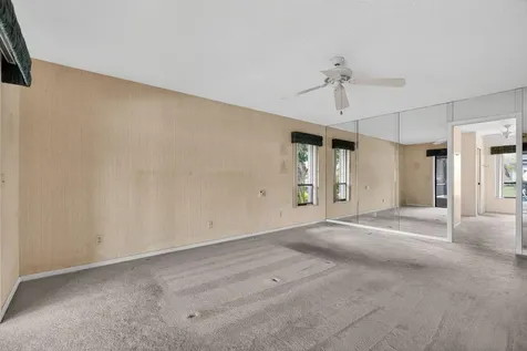 9055 SE Harbor Island Way Hobe Sound FL 33455