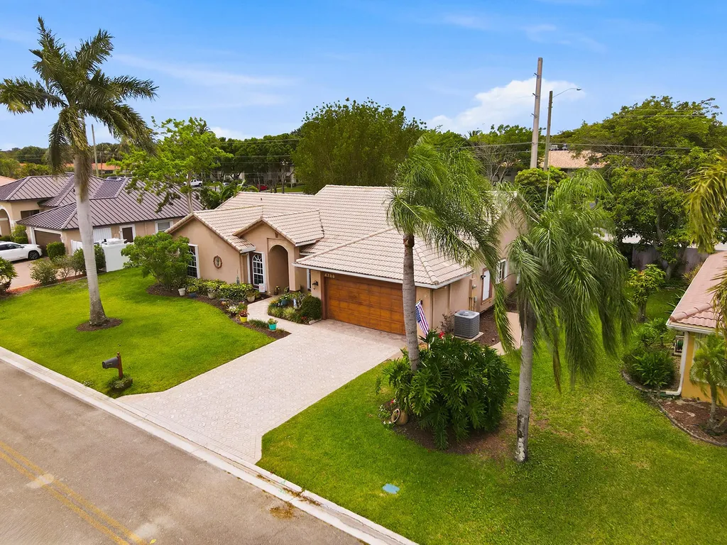 4788 S Cypress Drive Drive S Boynton Beach FL 33436