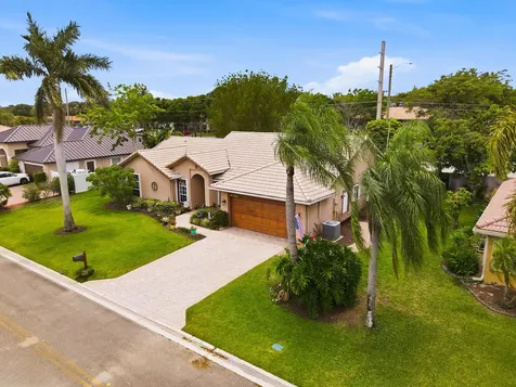 4788 S Cypress Drive Drive S Boynton Beach FL 33436
