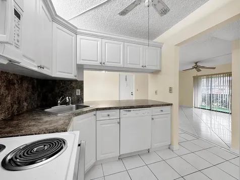 708 Sunny Pine Way Greenacres FL 33415