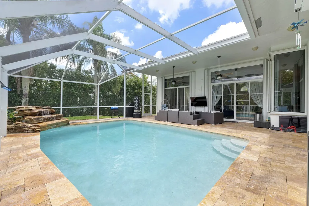 5431 NW 109th Lane Coral Springs FL 33076