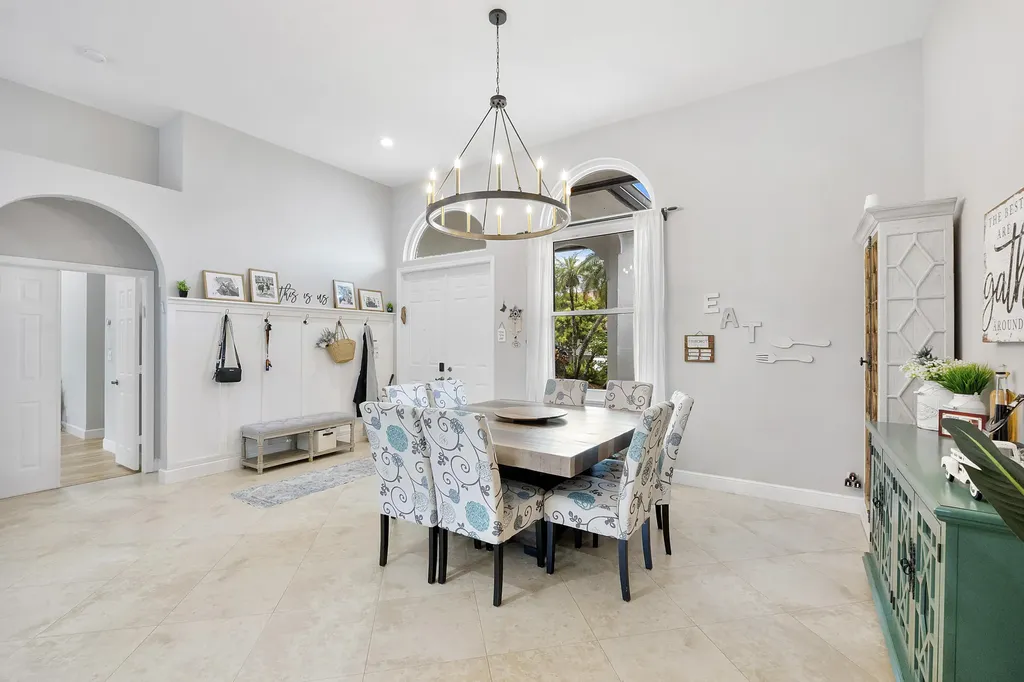 5431 NW 109th Lane Coral Springs FL 33076