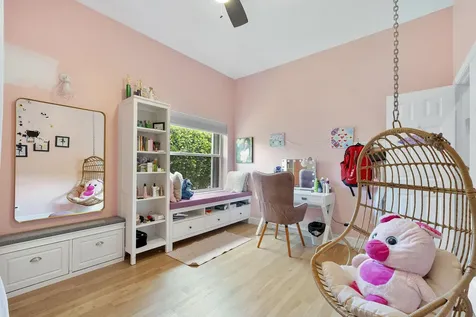 5431 NW 109th Lane Coral Springs FL 33076