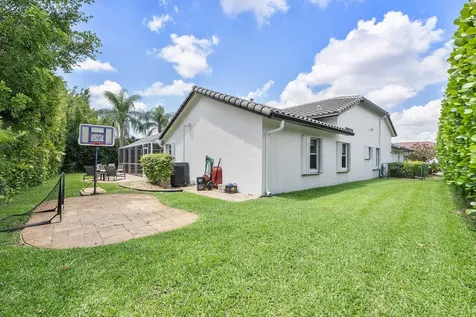5431 NW 109th Lane Coral Springs FL 33076