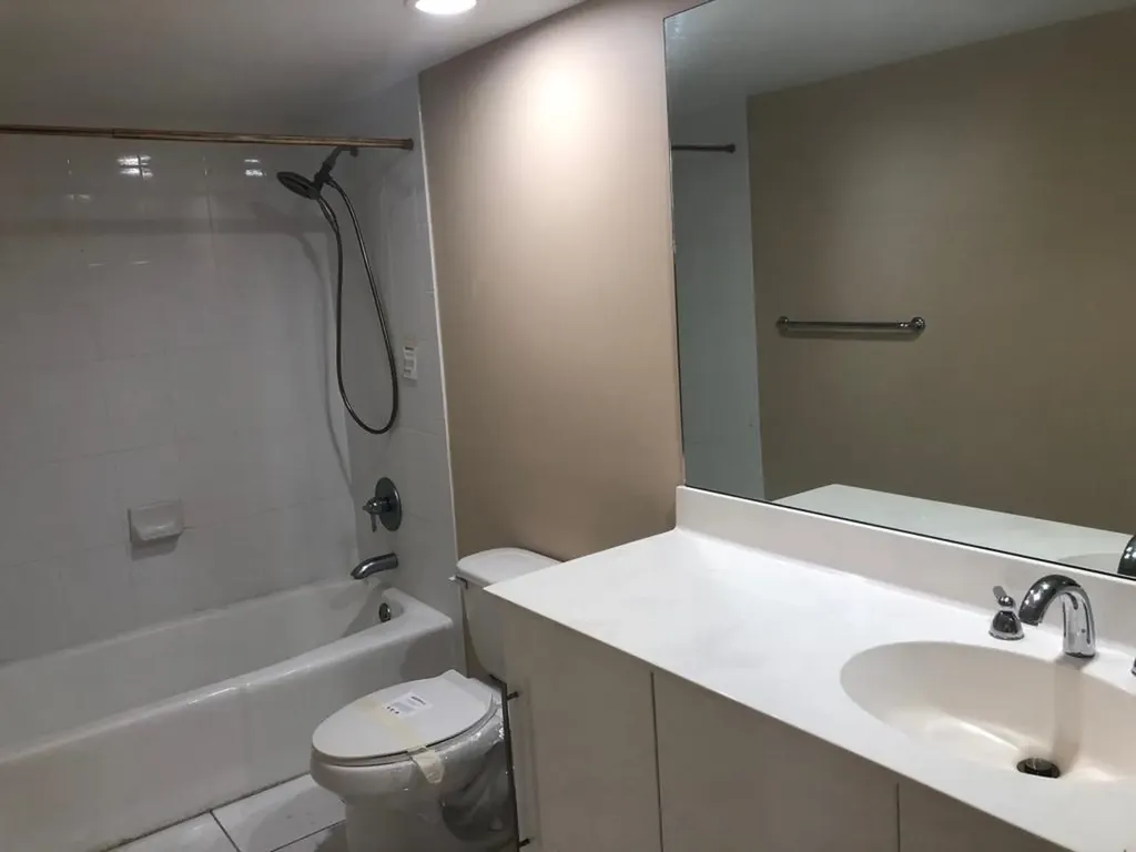 3000 S Ocean Drive Hollywood FL 33019