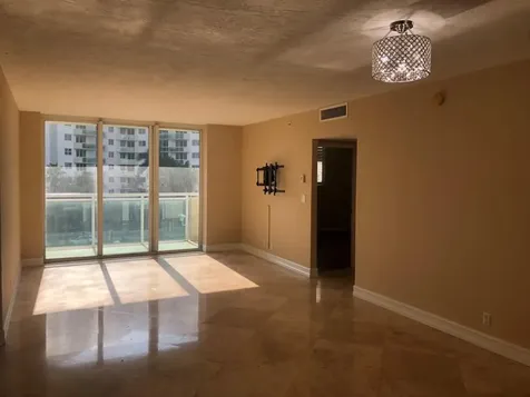 3000 S Ocean Drive Hollywood FL 33019