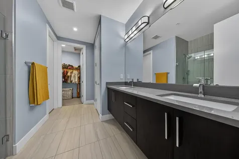 625 NE 22nd Drive Wilton Manors FL 33305