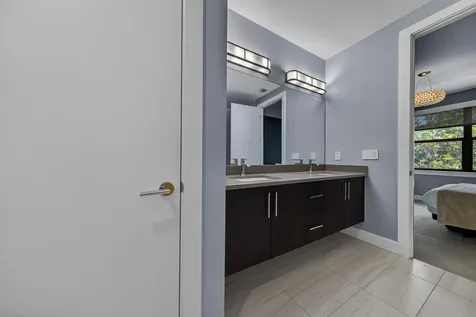 625 NE 22nd Drive Wilton Manors FL 33305