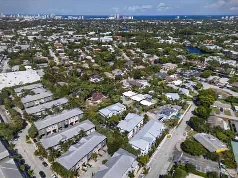 625 NE 22nd Drive Wilton Manors FL 33305