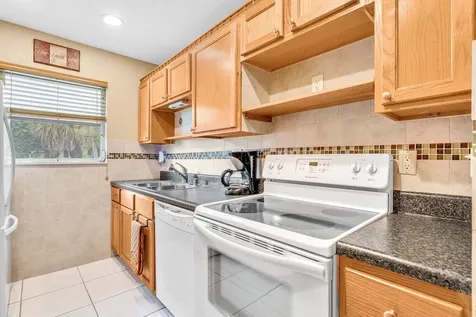 840 N High Point Boulevard Boulevard N Delray Beach FL 33445
