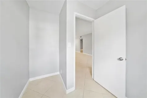 503 Gardens Drive Pompano Beach FL 33069
