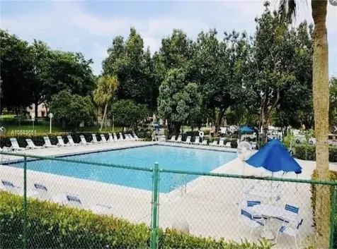 503 Gardens Drive Pompano Beach FL 33069