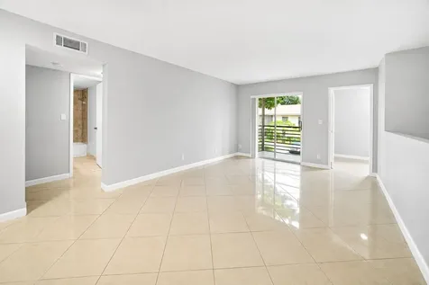 503 Gardens Drive Pompano Beach FL 33069