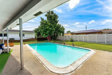 2 Tam O Shanter Lane Boca Raton FL 33431