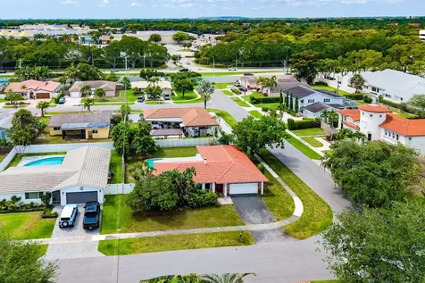2 Tam O Shanter Lane Boca Raton FL 33431