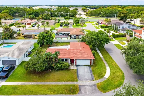 2 Tam O Shanter Lane Boca Raton FL 33431