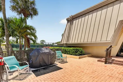 1800 SE Saint Lucie Boulevard Stuart FL 34996