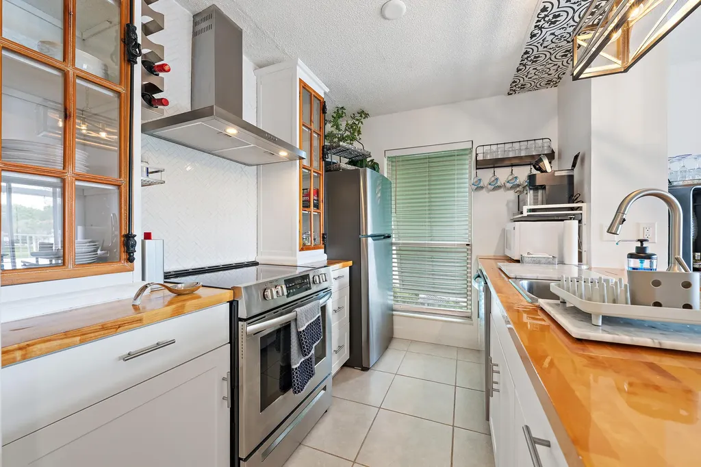 261 Cypress Point Drive Palm Beach Gardens FL 33418