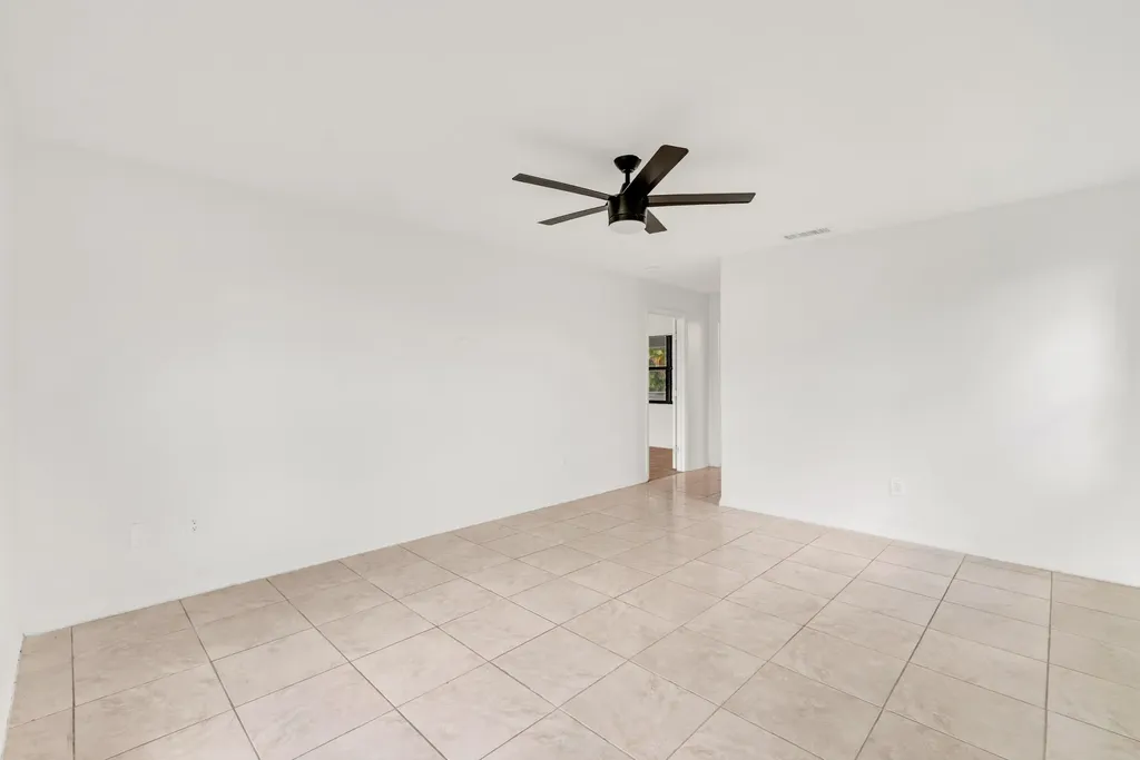 731 SE Majestic Terrace Port St Lucie FL 34983
