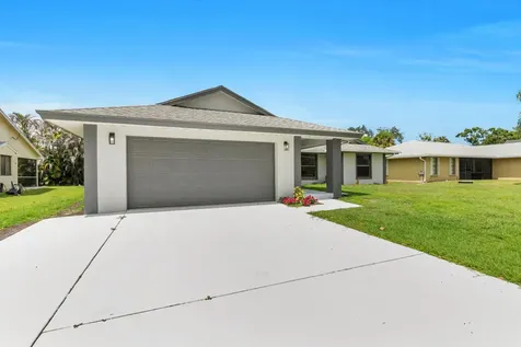 731 SE Majestic Terrace Port St Lucie FL 34983