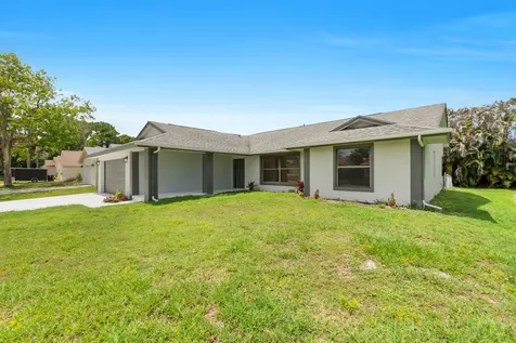 731 SE Majestic Terrace Port St Lucie FL 34983
