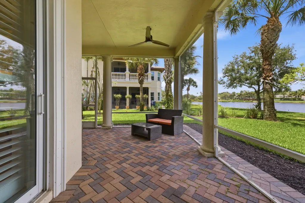111 Tresana Boulevard Jupiter FL 33478