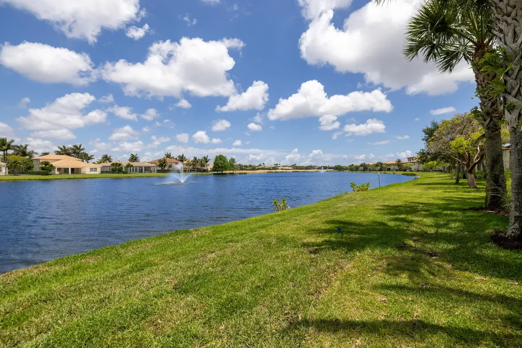 111 Tresana Boulevard Jupiter FL 33478