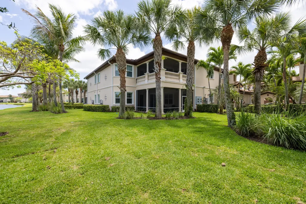 111 Tresana Boulevard Jupiter FL 33478