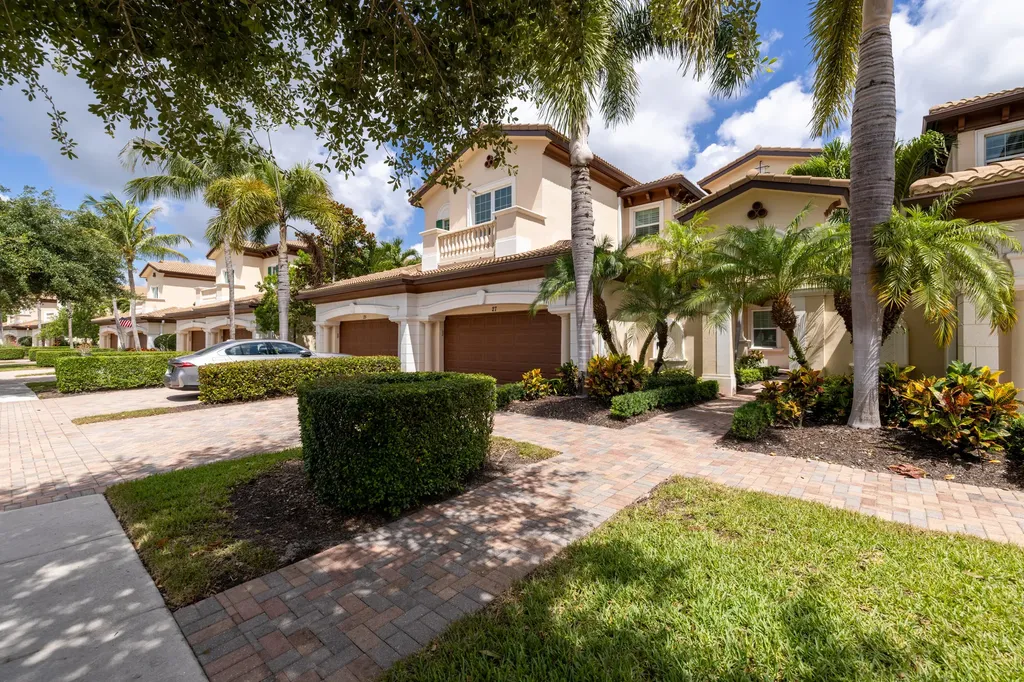111 Tresana Boulevard Jupiter FL 33478